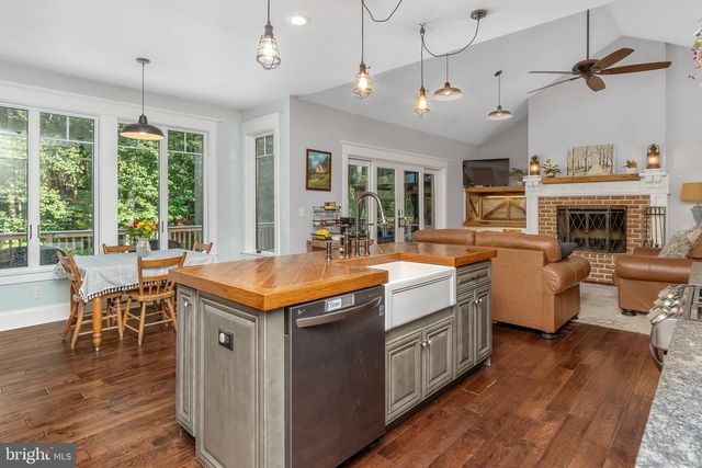 5010 TOYER RD, Keedysville, MD 21756