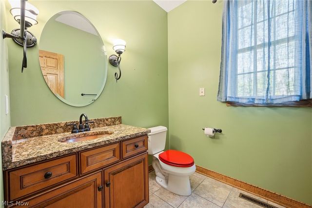 4328 Regal Drive, Copley, OH 44321