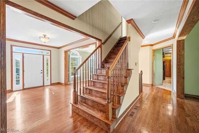 4328 Regal Drive, Copley, OH 44321