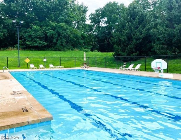 4328 Regal Drive, Copley, OH 44321