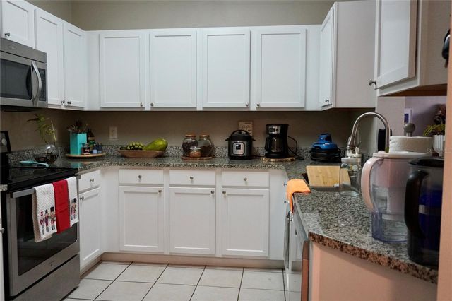 4881 CYPRESS WOODS DRIVE 3206, Orlando, FL 32811