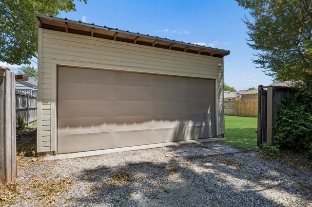 9077 Longmont Drive, Dallas, TX 75238
