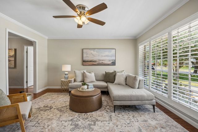9077 Longmont Drive, Dallas, TX 75238
