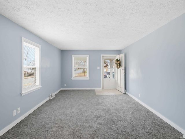 1401 Jackson Avenue, Evansville, IN 47714