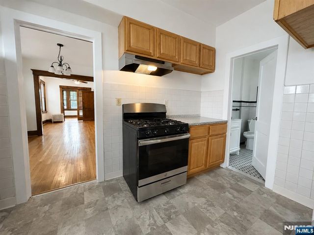 234 Brook Avenue 2, Passaic, NJ 07055