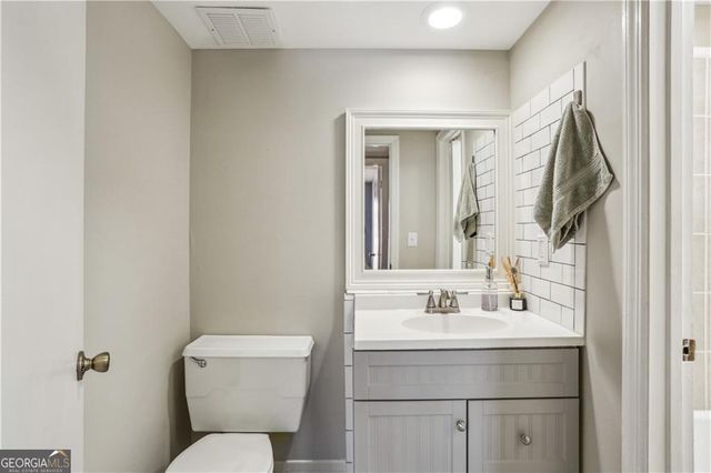 3091 Colonial Way F-2, Atlanta, GA 30341