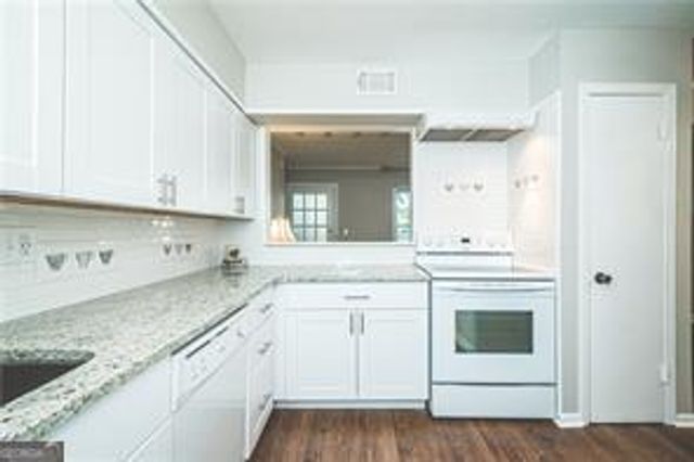 3091 Colonial Way F-2, Atlanta, GA 30341
