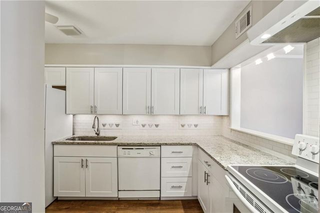 3091 Colonial Way F-2, Atlanta, GA 30341