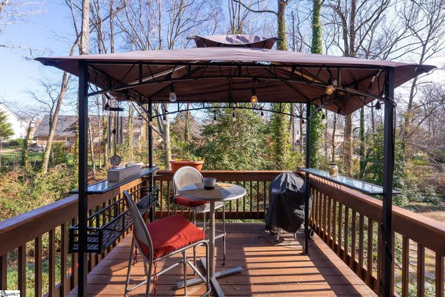 107 Stone Ridge Court, Greer, SC 29650