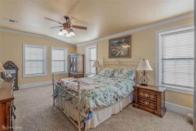 6340 Pine Hill Road, Shreveport, LA 71107