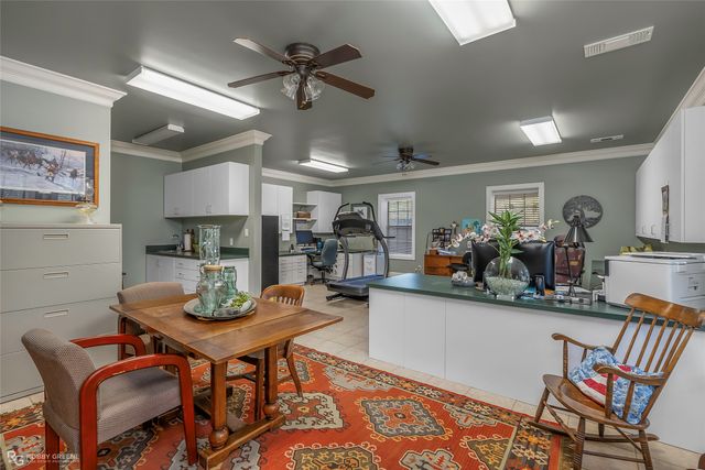 6340 Pine Hill Road, Shreveport, LA 71107