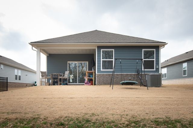 7258 Lang Ave, White House, TN 37188