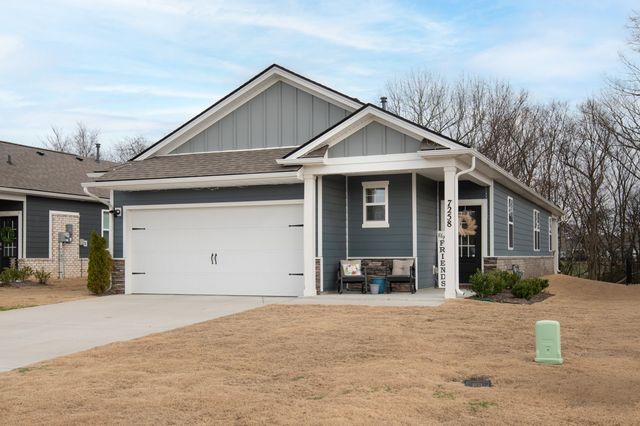 7258 Lang Ave, White House, TN 37188