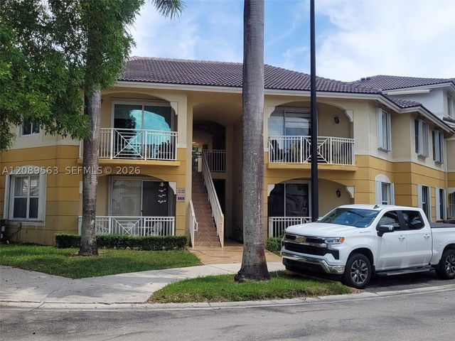 8906 W Flagler St 111, Miami, FL 33174