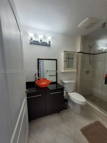 8906 W Flagler St 111, Miami, FL 33174