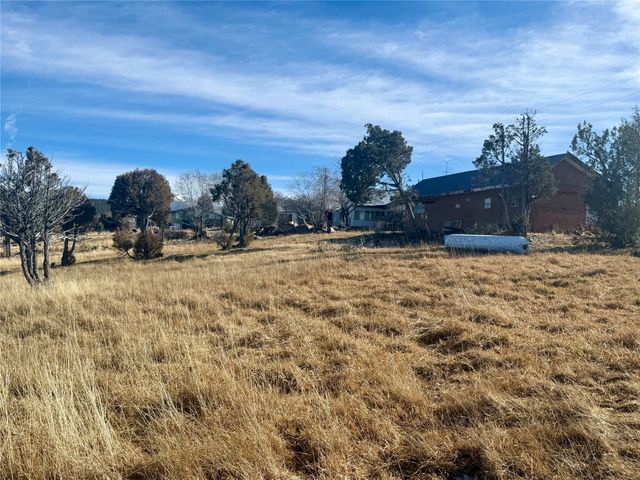 82 Private Drive 1305, Truchas, NM 87578