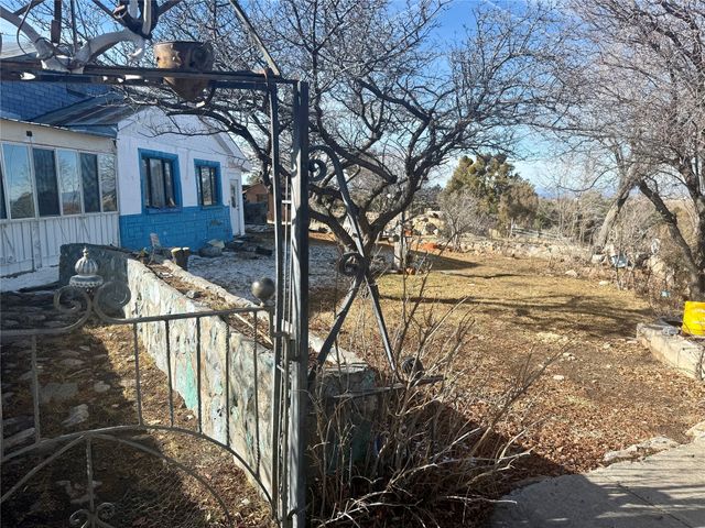 82 Private Drive 1305, Truchas, NM 87578