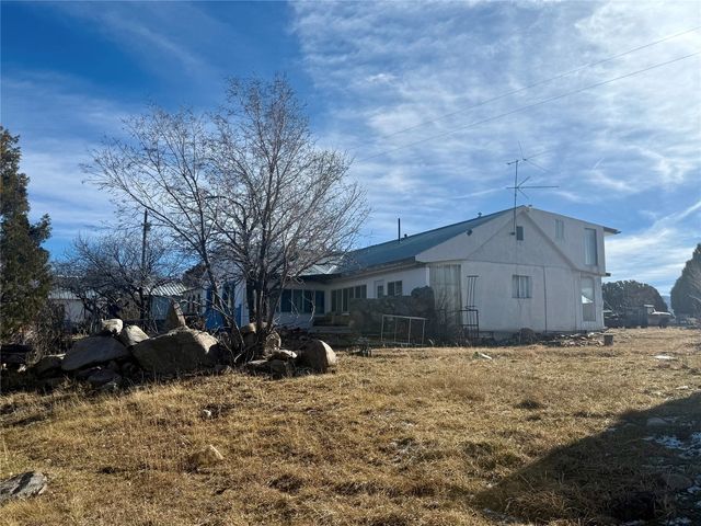 82 Private Drive 1305, Truchas, NM 87578