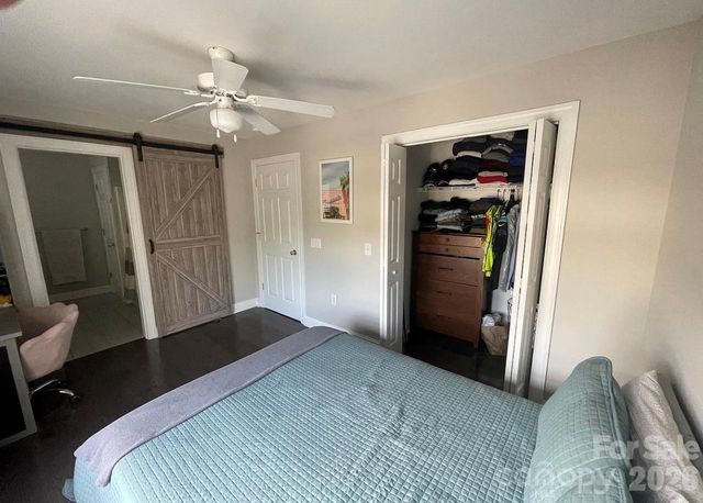 6918 Misty Pine Lane, Charlotte, NC 28217