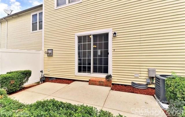 6918 Misty Pine Lane, Charlotte, NC 28217