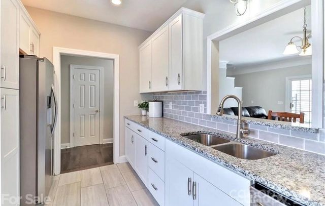 6918 Misty Pine Lane, Charlotte, NC 28217