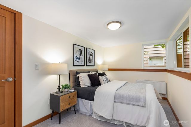 8049 44th Avenue NE, Seattle, WA 98115