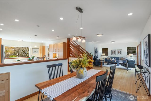 8049 44th Avenue NE, Seattle, WA 98115