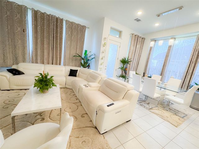 163 Billowing WAY, Kyle, TX 78640