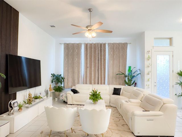 163 Billowing WAY, Kyle, TX 78640