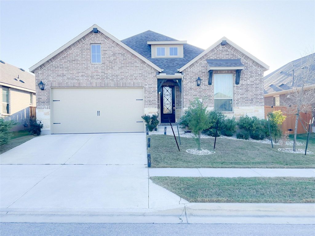 163 Billowing WAY, Kyle, TX 78640