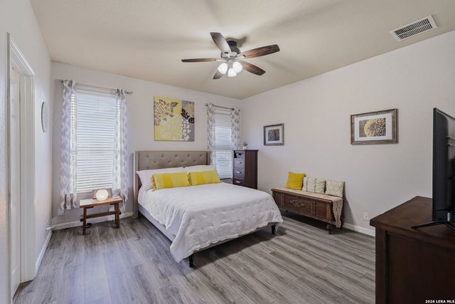 732 Hollow Ridge, Schertz, TX 78108