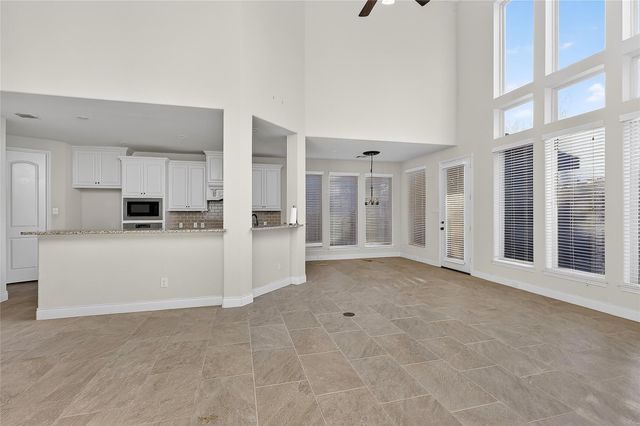 160 Capriccio Lane, Montgomery, TX 77316