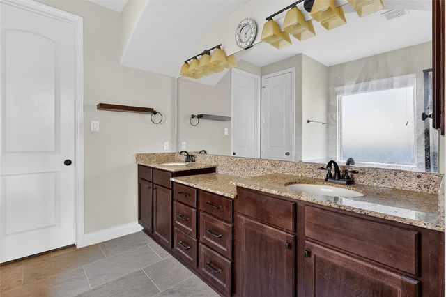 160 Capriccio Lane, Montgomery, TX 77316