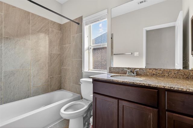 160 Capriccio Lane, Montgomery, TX 77316