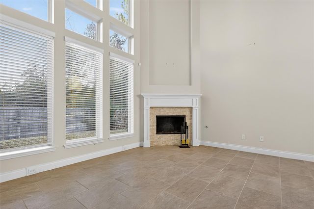 160 Capriccio Lane, Montgomery, TX 77316