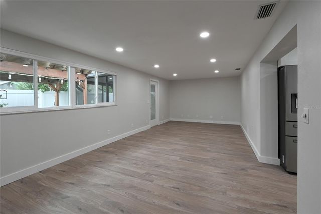 11987 106TH AVENUE, Seminole, FL 33778