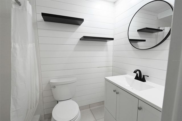 11987 106TH AVENUE, Seminole, FL 33778