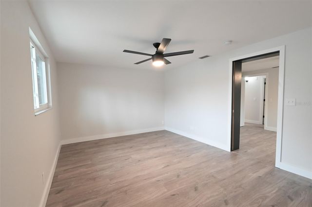 11987 106TH AVENUE, Seminole, FL 33778