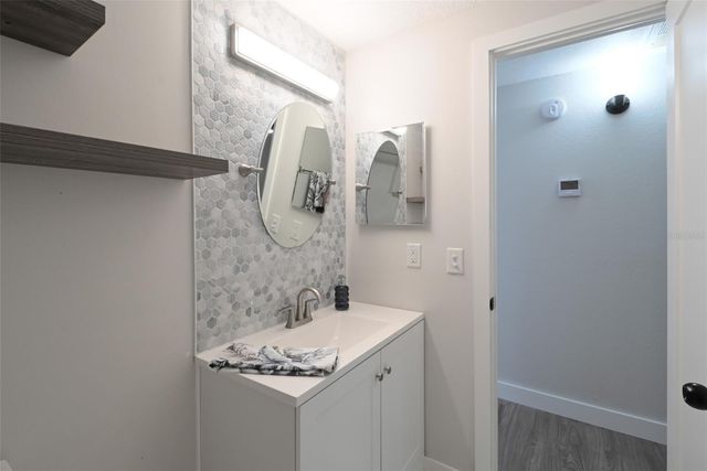 11987 106TH AVENUE, Seminole, FL 33778