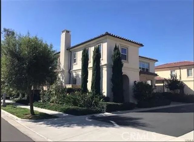27 Donovan, Irvine, CA 92620