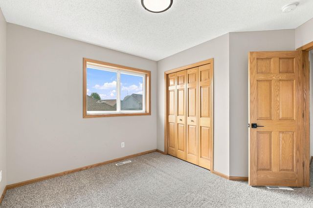 10396 Karston Avenue NE, Albertville, MN 55301