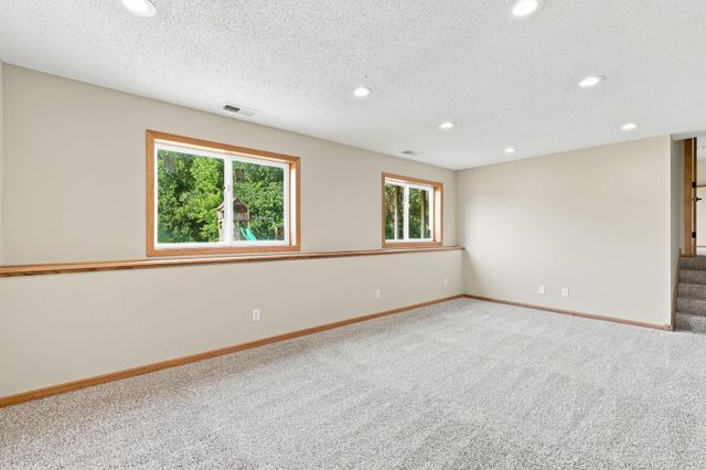 10396 Karston Avenue NE, Albertville, MN 55301