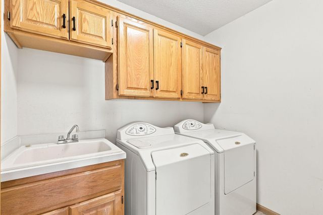 10396 Karston Avenue NE, Albertville, MN 55301