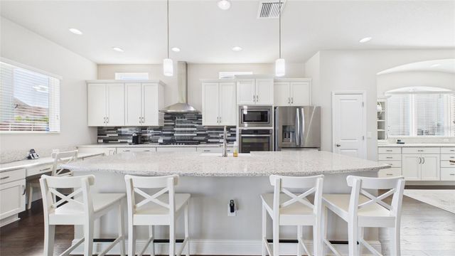 2776 LONG BOW WAY, Odessa, FL 33556