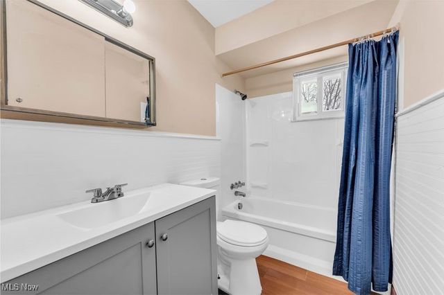 18023 Fairway Drive, Cleveland, OH 44135