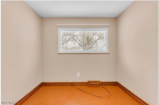 18023 Fairway Drive, Cleveland, OH 44135