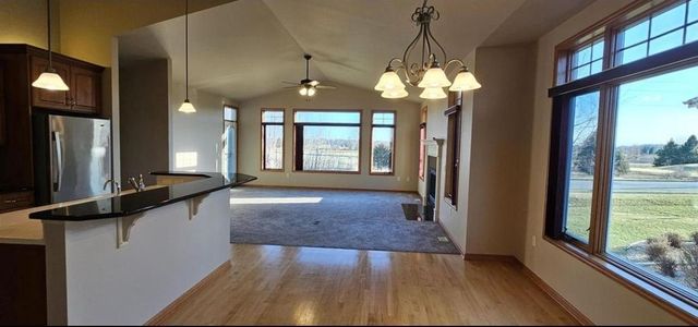 440 Grandview Drive, Waunakee, WI 53597