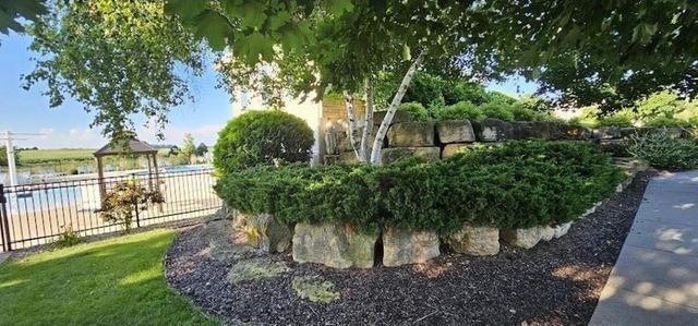 440 Grandview Drive, Waunakee, WI 53597