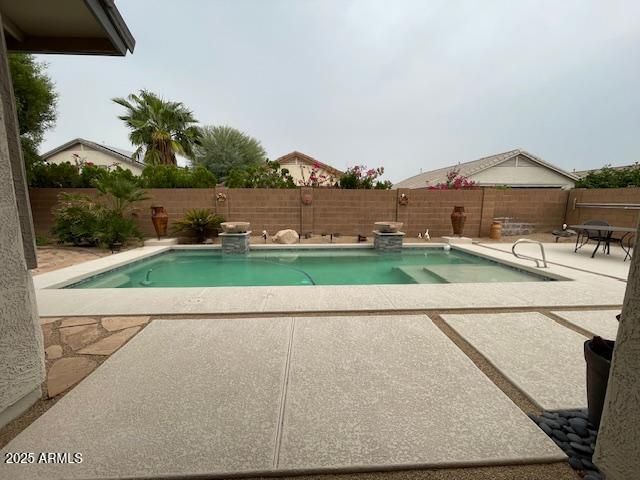 16809 W BRADFORD Way W, Surprise, AZ 85374
