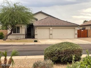 16809 W BRADFORD Way W, Surprise, AZ 85374